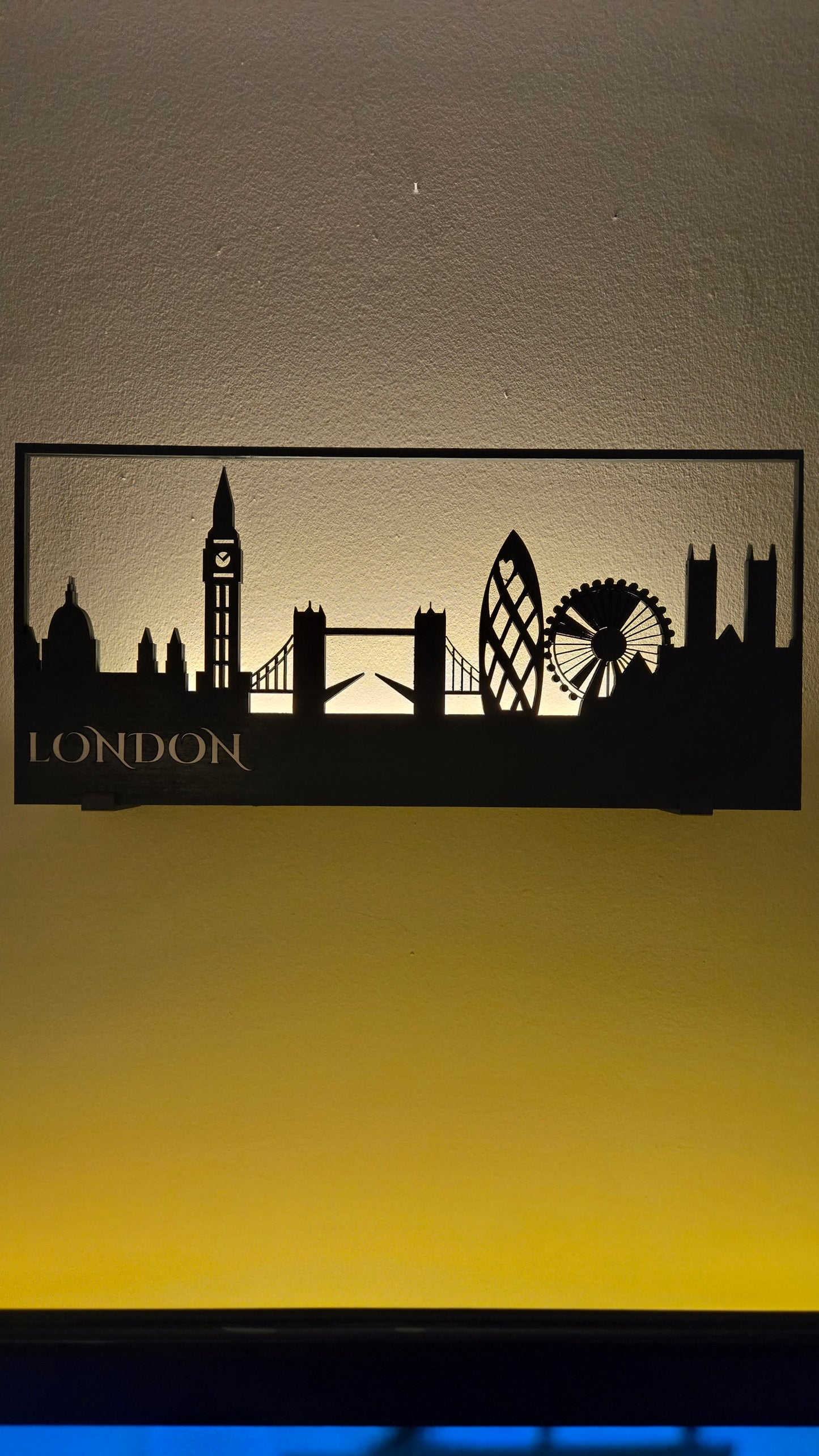 Illuminate Your Space with London's Iconic Skyline